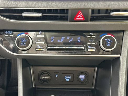 Used 2022 Hyundai Sonata Limited w/ Cargo Package image 15