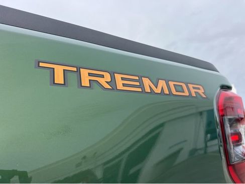 Used 2025 Ford Maverick Tremor image 22