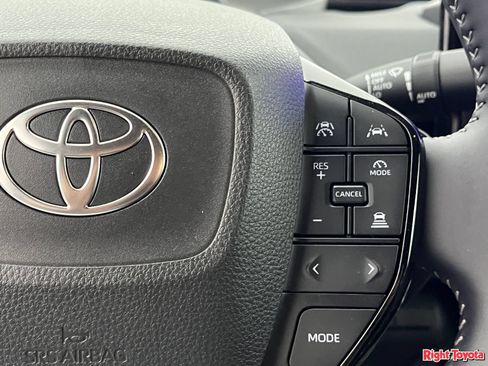 Certified 2026 Toyota bZ FWD image 24