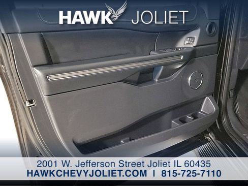 Used 2024 Ford Expedition Max XLT image 20