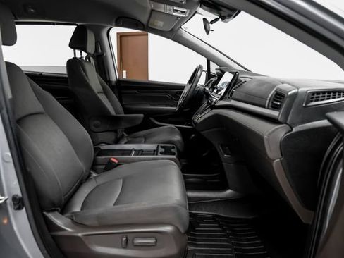 Used 2019 Honda Odyssey EX image 32