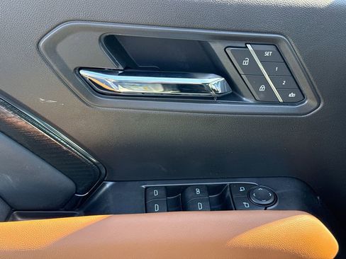New 2026 GMC Canyon AT4 w/ AT4 Premium Package AWD/4WD image 16