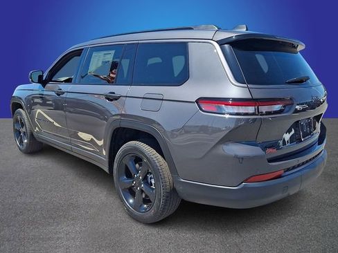 New 2026 Jeep Grand Cherokee L Limited AWD/4WD image 4
