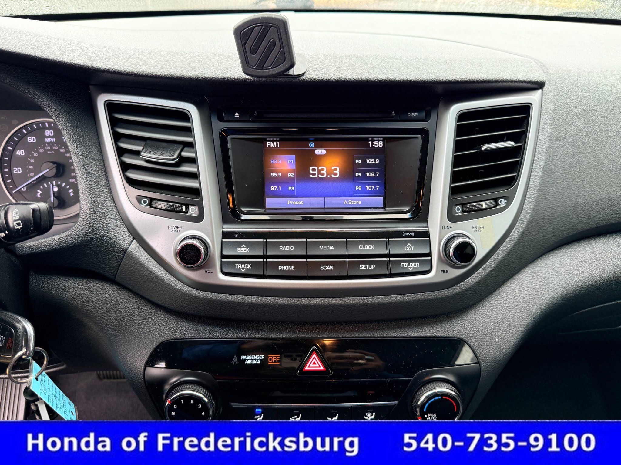 Used 2017 Hyundai Tucson SE w/ SE Popular Package 02 FWD image 32