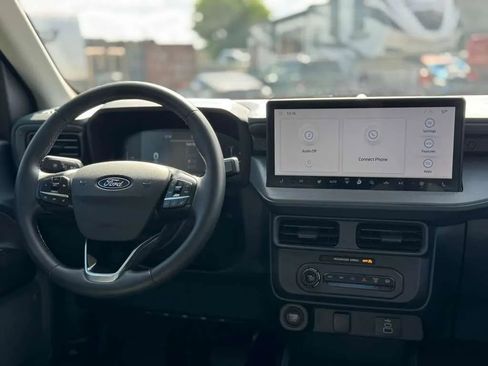 Used 2025 Ford Maverick XLT w/ XLT Luxury Package image 15