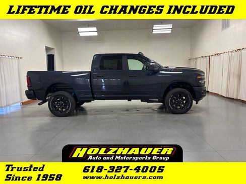 New 2026 RAM 2500 Big Horn AWD/4WD image 1