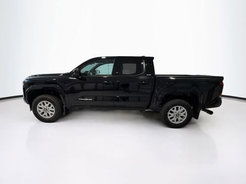 New 2026 Toyota Tacoma SR5 AWD/4WD image 4