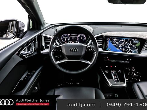Used 2024 Audi Q4 e-tron Premium Plus w/ Premium Plus image 5