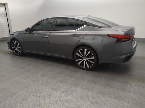 Used 2020 Nissan Altima 2.5 SR FWD image 3