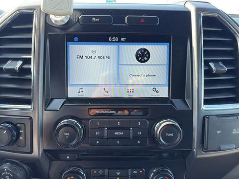 Used 2016 Ford F150 XLT w/ Equipment Group 302A Luxury AWD/4WD image 23