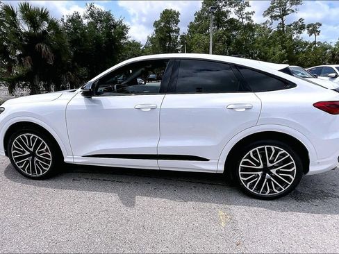 New 2026 Audi SQ5 Premium Plus AWD/4WD image 8
