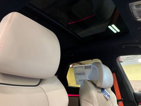 New 2026 Genesis GV70 3.5T Sport Prestige image 18