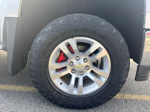 Used 2014 Chevrolet Silverado 1500 LTZ AWD/4WD image 31