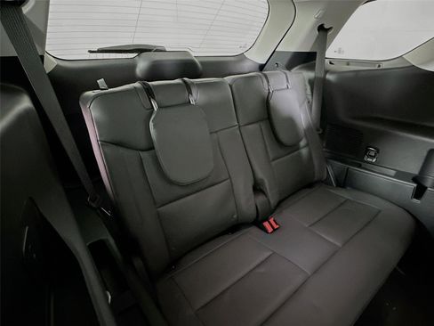 New 2026 Ford Explorer Active w/ Active Comfort Package image 28