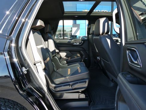 Certified 2023 GMC Yukon AT4 w/ AT4 Premium Package image 16