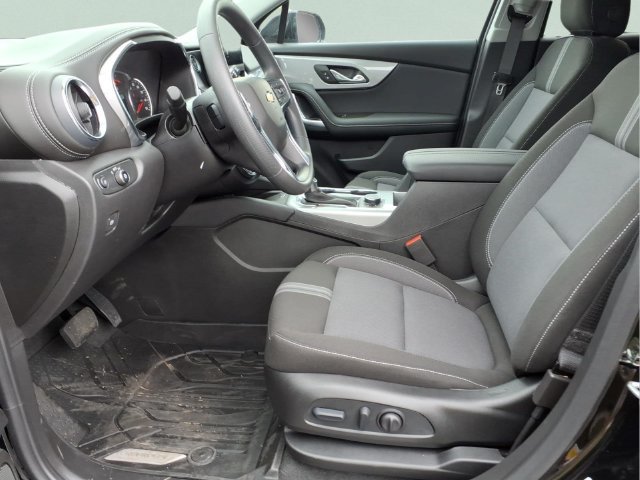 New 2026 Chevrolet Blazer LT w/ Convenience Package AWD/4WD image 16