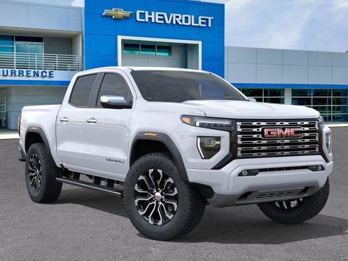 New 2026 GMC Canyon Denali image 7