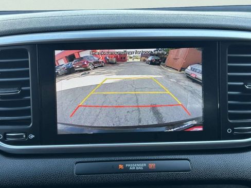 Used 2021 Kia Sportage S FWD image 31