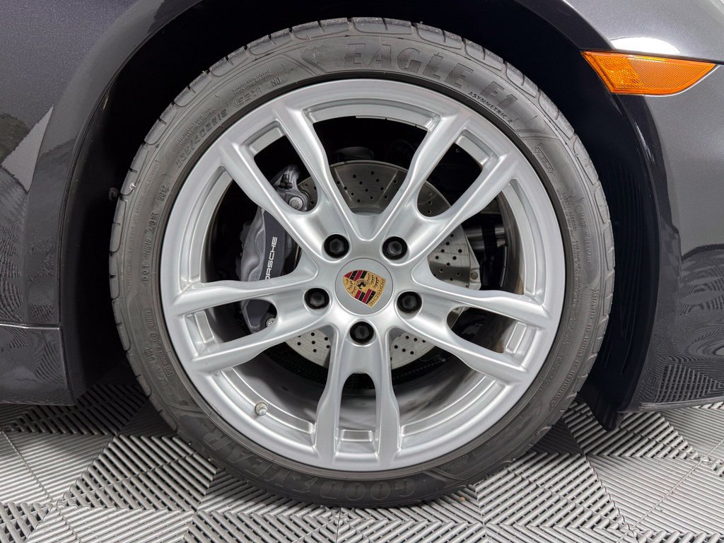 Used 2013 Porsche Boxster RWD image 19