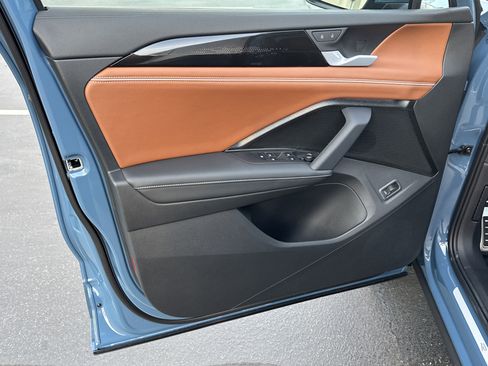 New 2026 Volkswagen Tiguan SEL R-Line image 13