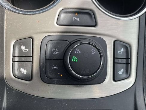 Used 2023 GMC Terrain Denali w/ LPO, 'HIT The Road' Package AWD/4WD image 30
