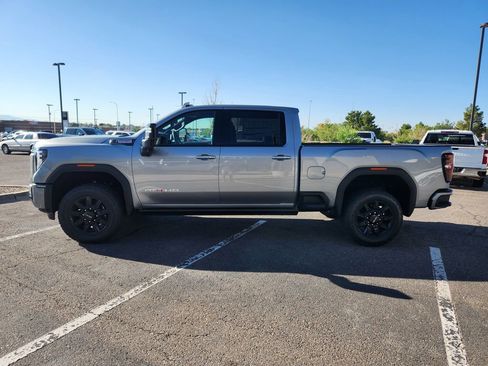 New 2025 GMC Sierra 2500 AT4 w/ AT4 Premium Plus Package image 7