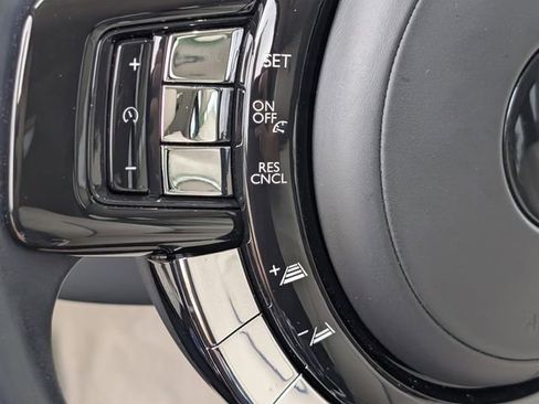 Used 2019 Rolls-Royce Cullinan AWD/4WD image 24
