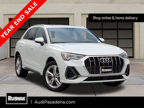 Used 2023 Audi Q3 2.0T Premium w/ Convenience Package image 1