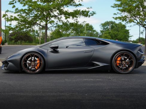 Used 2019 Lamborghini Huracan LP 580-2 RWD image 4