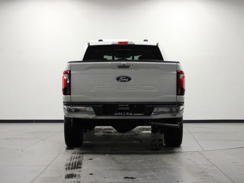 Used 2024 Ford F150 Lariat w/ FX4 Off-Road Package image 5