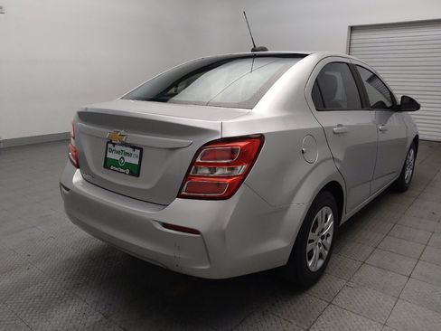 Used 2019 Chevrolet Sonic LS FWD image 9