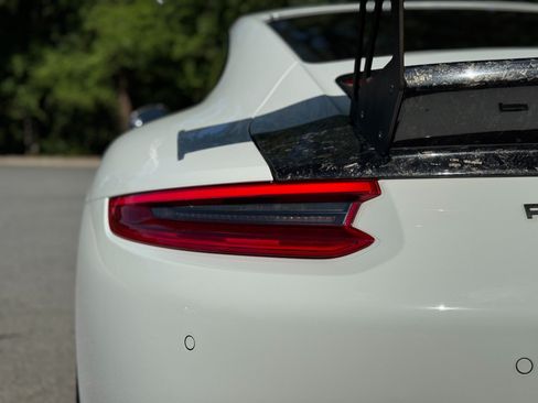 Used 2019 Porsche 911 Carrera image 24