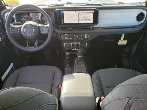 New 2026 Jeep Gladiator Sport AWD/4WD image 16