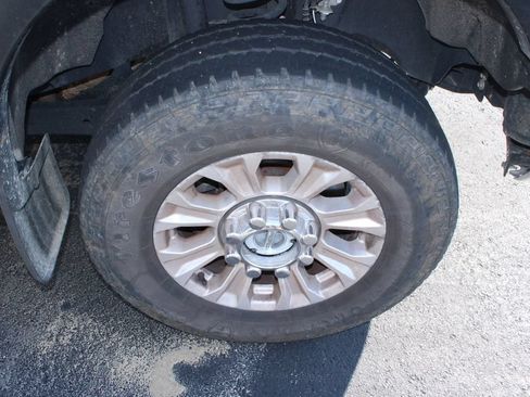 Used 2020 Ford F250 XL w/ STX Appearance Package AWD/4WD image 4