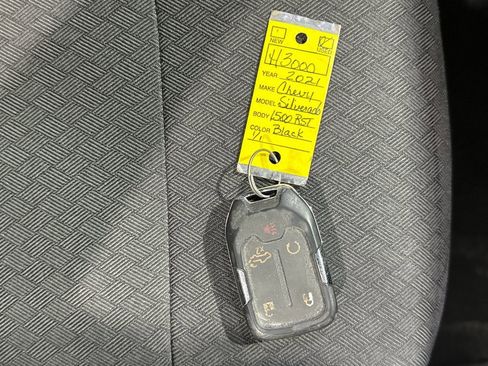 Used 2021 Chevrolet Silverado 1500 RST w/ Bed Protection Package image 44