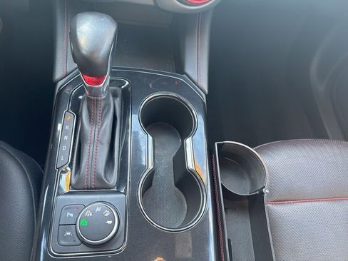 Used 2022 Chevrolet Blazer RS image 36