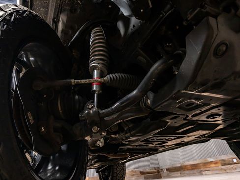 Used 2023 Lexus GX 460 Premium image 14