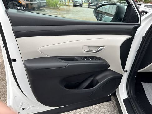New 2026 Hyundai Tucson SE FWD image 11