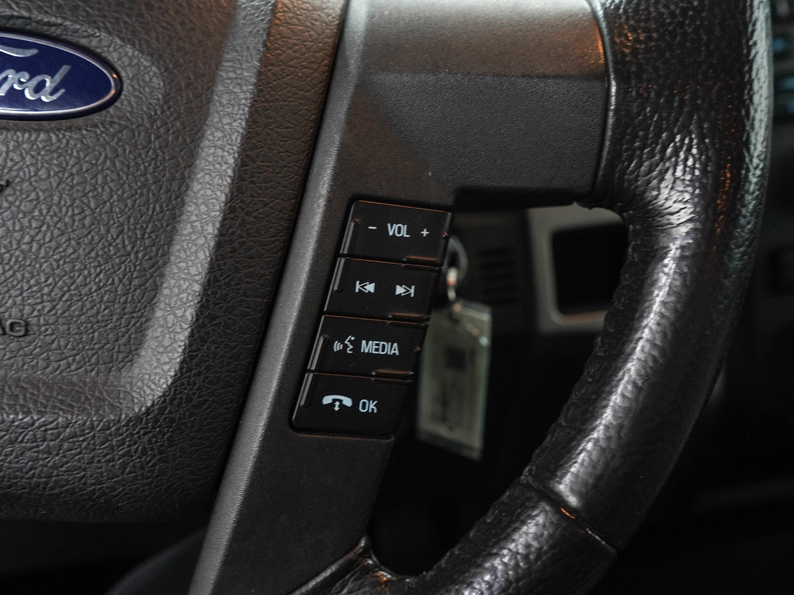 Used 2011 Ford F150 XLT w/ XLT Chrome Pkg AWD/4WD image 27