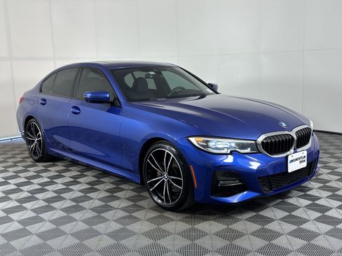 Used 2020 BMW 330i Sedan w/ M Sport Package RWD image 7