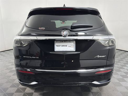 Certified 2023 Buick Enclave Avenir w/ Avenir Technology Package FWD image 5