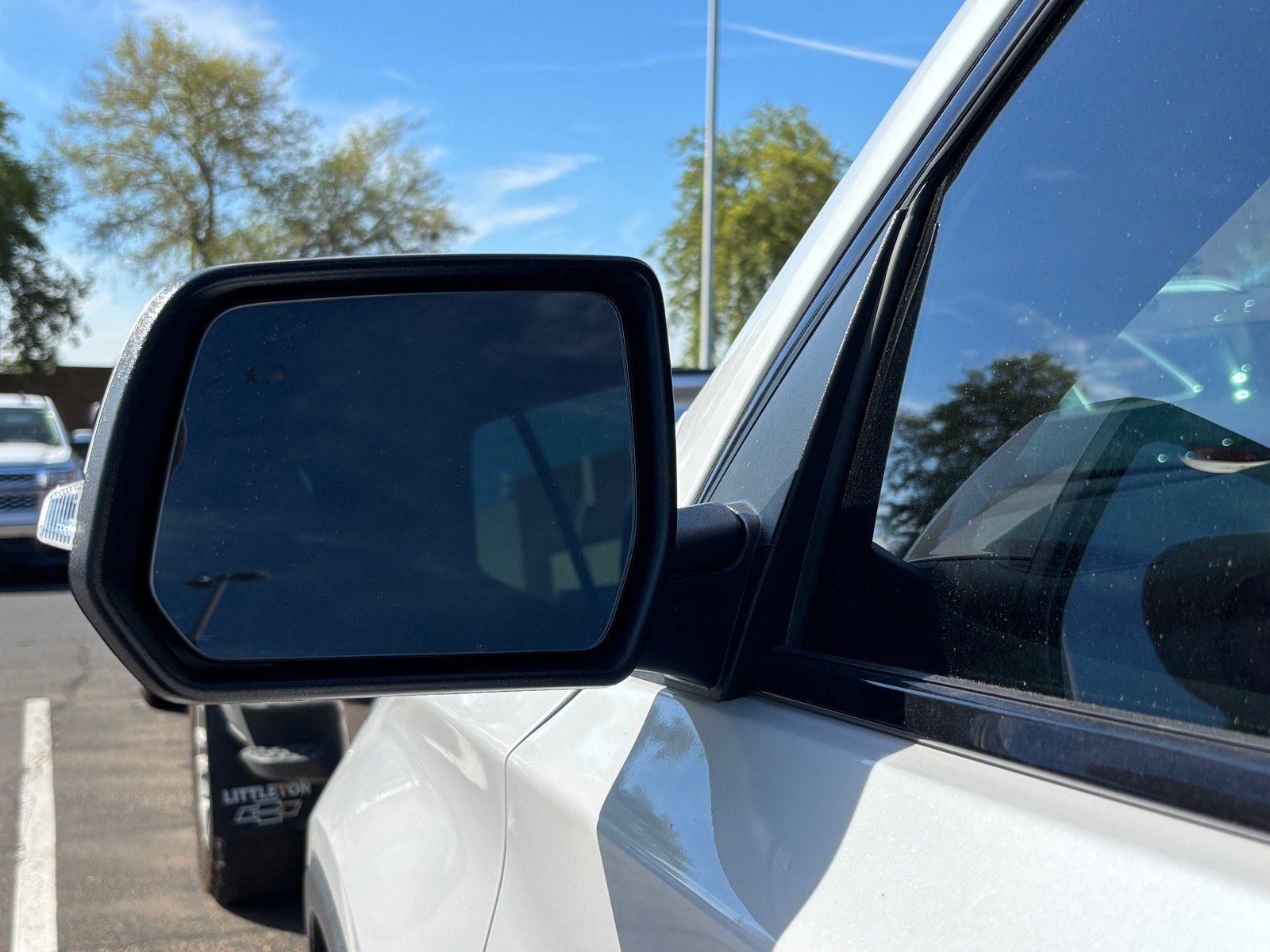 Used 2023 Chevrolet Traverse RS FWD image 7