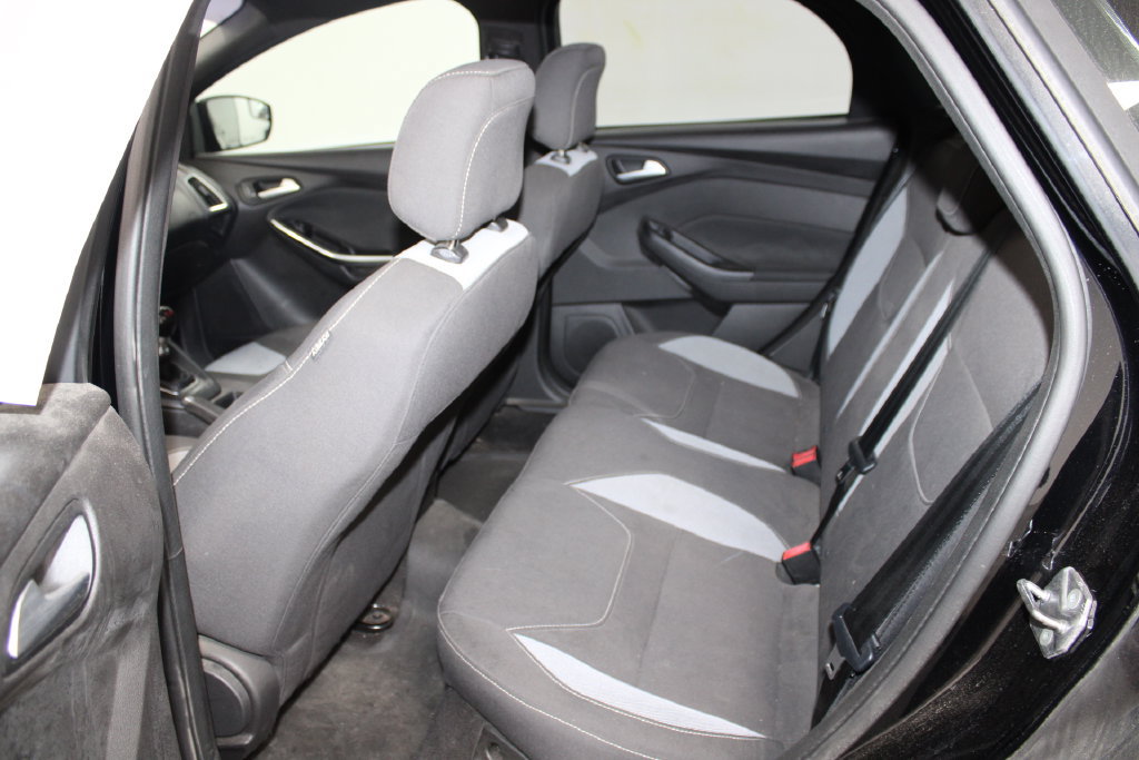 Used 2017 Ford Focus ST FWD image 16