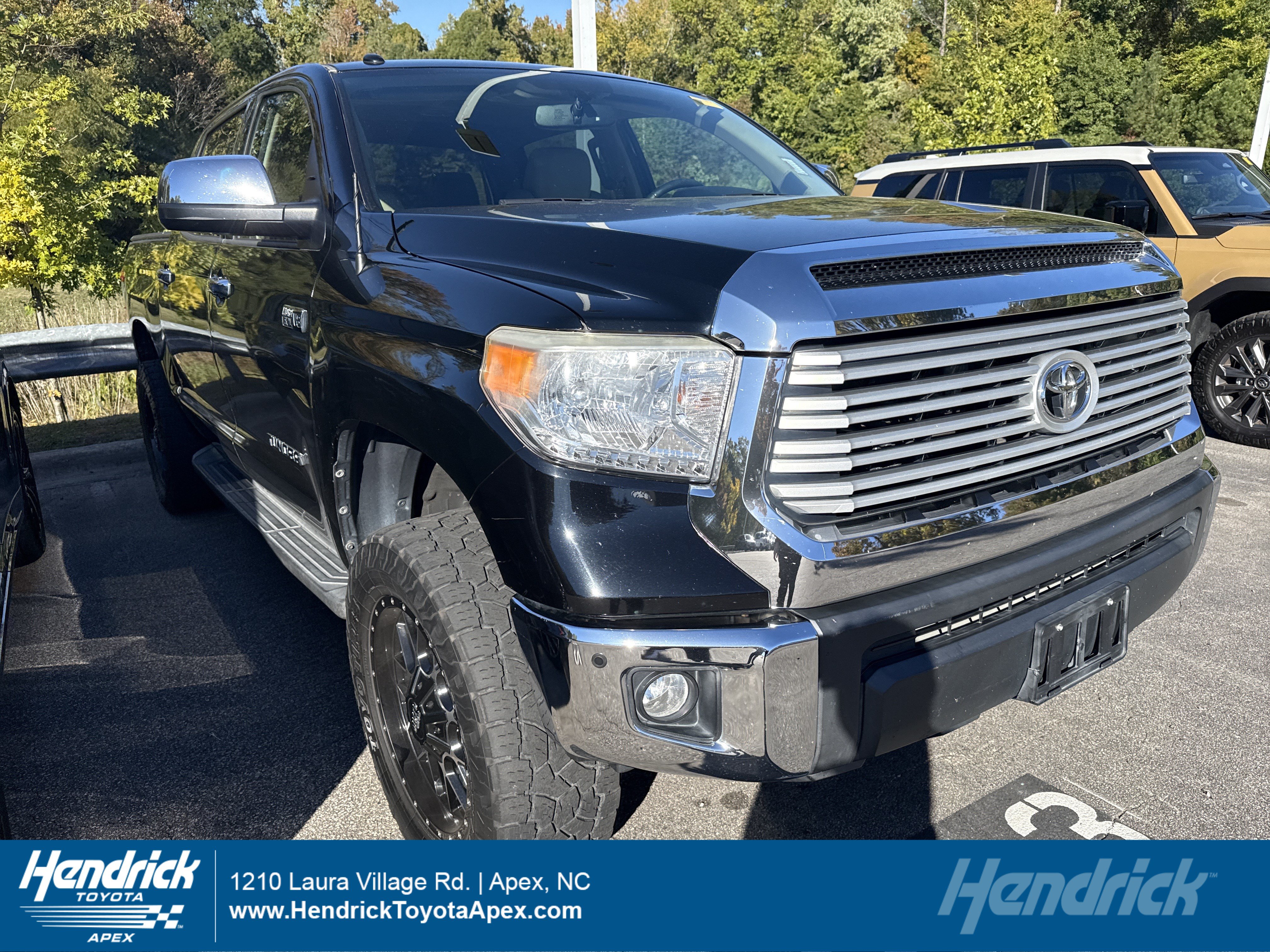 Used 2015 Toyota Tundra Limited w/ Limited Premium Package AWD/4WD image 1
