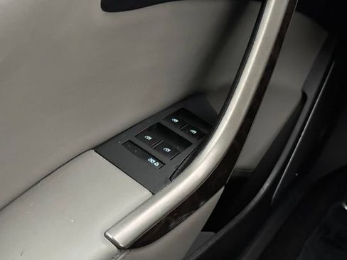Used 2014 Buick Verano FWD image 29