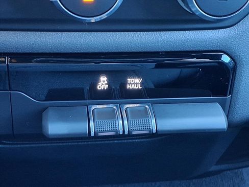 Used 2022 RAM 1500 Lone Star image 13