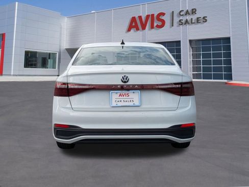 Used 2025 Volkswagen Jetta Sport FWD image 7