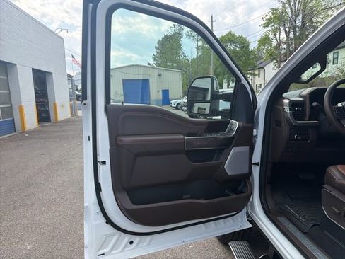 Used 2026 Ford F250 King Ranch w/ Chrome Package image 16