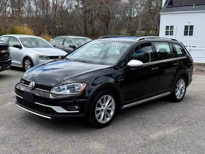 Used 2017 Volkswagen Golf Alltrack S