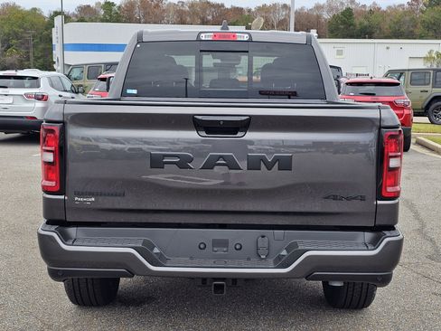 New 2025 RAM 1500 Big Horn w/ Night Edition image 9